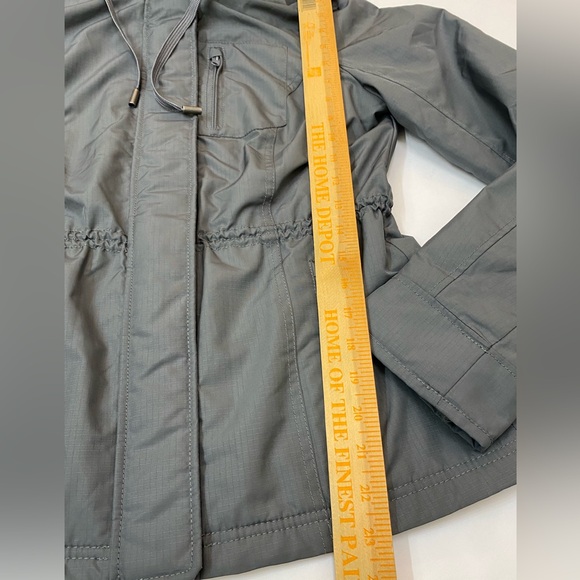 Abercrombie & Fitch Women’s All Season Weather Warrior hooded Jacket coat Size S - Picture 11 of 12